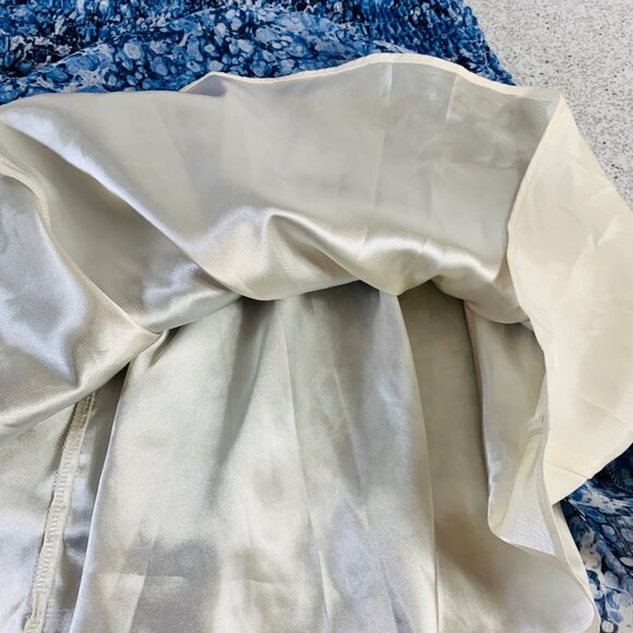 Express 2 Piece Set Off Shoulder Smocked Floral Dress Size M Blue White Crop Top - Picture 14 of 16